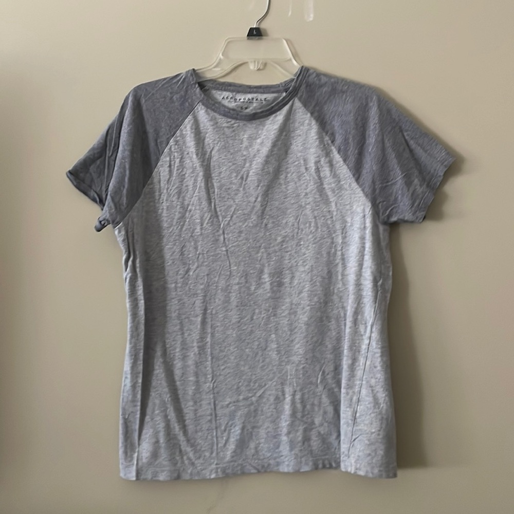 Aeropostale Gray Tee